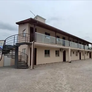 Paraiso Ap Proximo Ao Centro Da De Baixo Palhoça